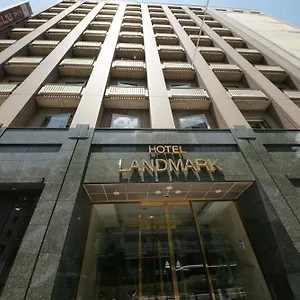 Hotel Landmark